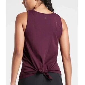 Athleta women's Foothill Crew Neck Split Back Tank in burgundy EUC